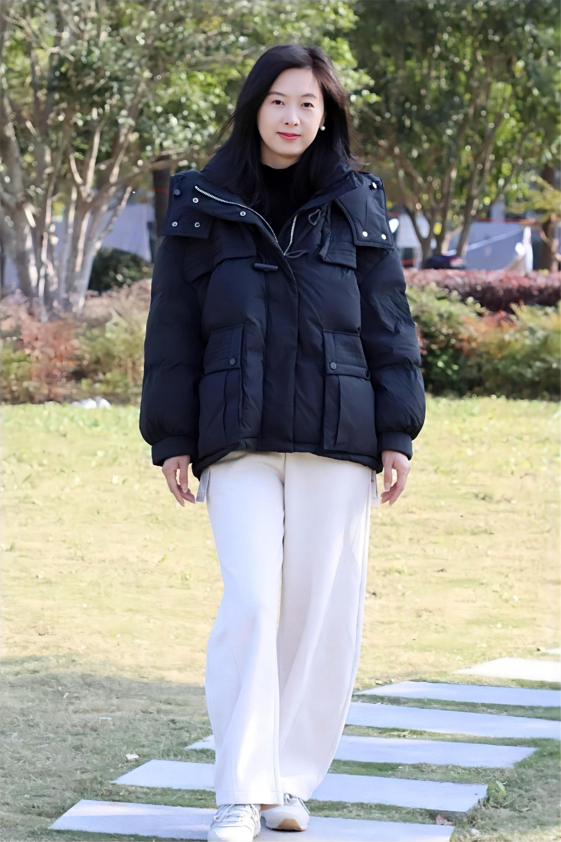 子诺大口袋90鹅绒短款羽绒服3 子诺大口袋90鹅绒短款羽绒服3